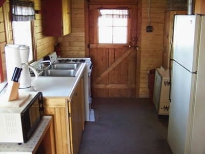Cabin_4-5